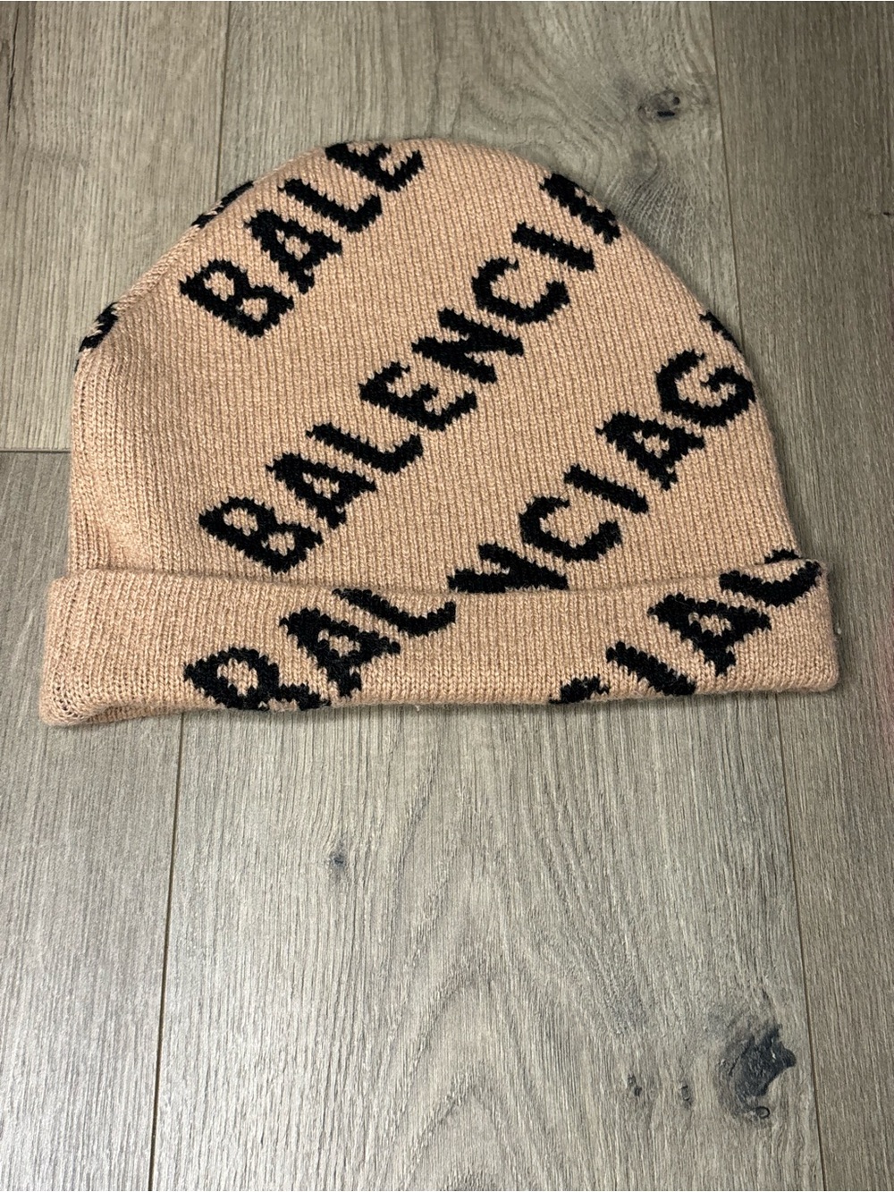 Balenciaga Tan Wool Blend Knit Beanie with Black Logo - Picture 4 of 11